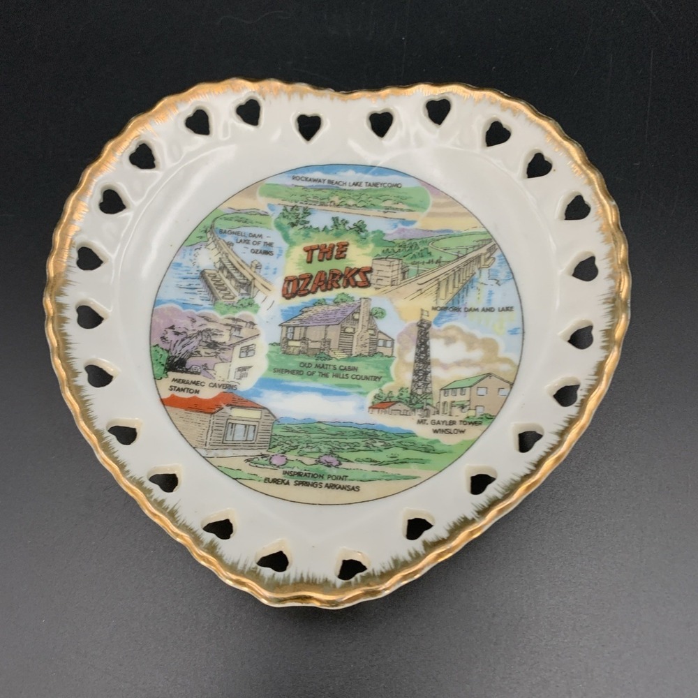 Vintage Ozarks heart shaped decorative plate.